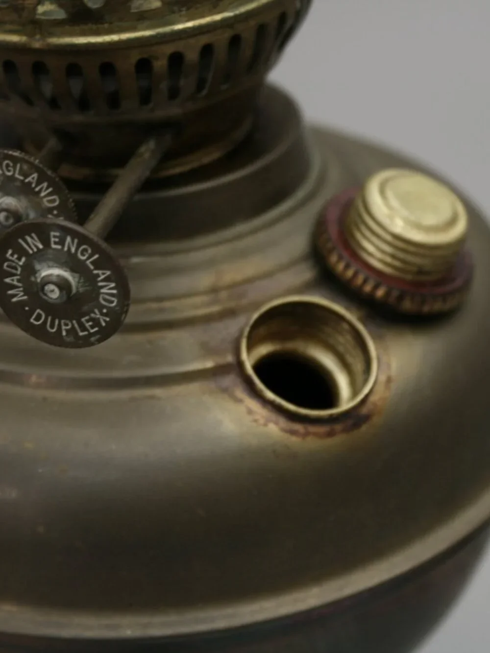 Vintage Duplex 12